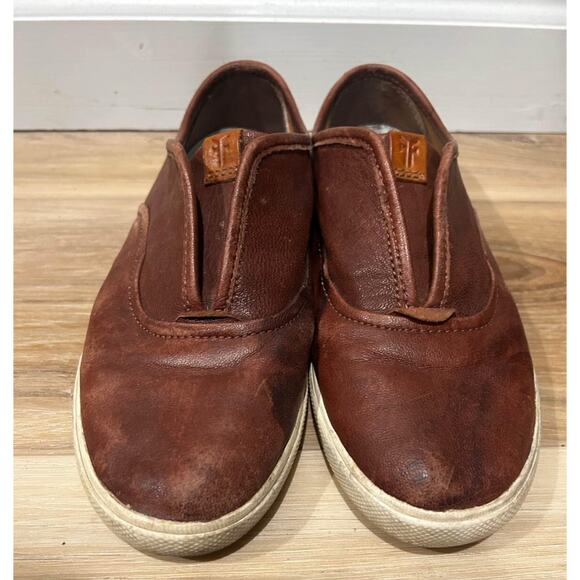 Frye Dark Brown Leather Slip On Maya Size 7 - Picture 1 of 8